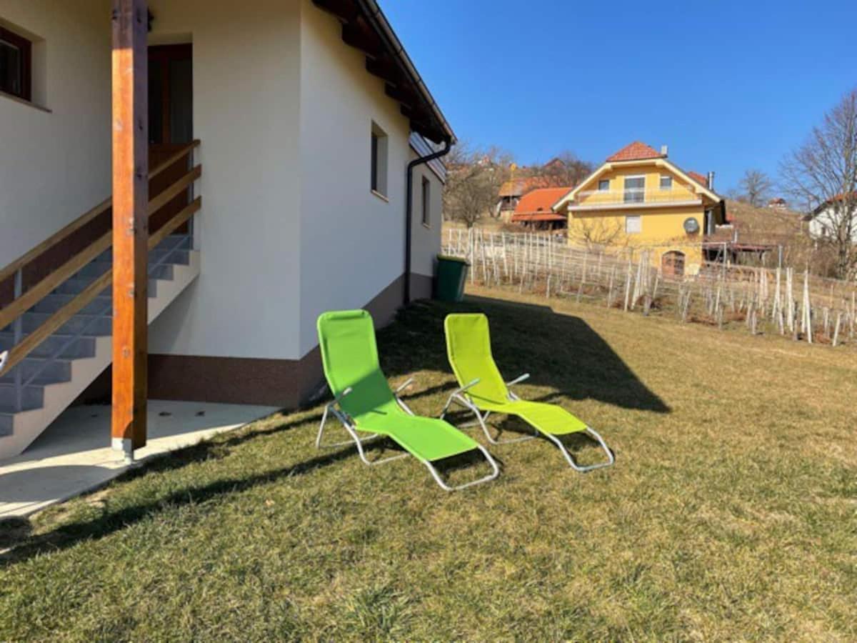 Holiday House Zlacka Gorca Pristava pri Mestinju Eksteriør bilde